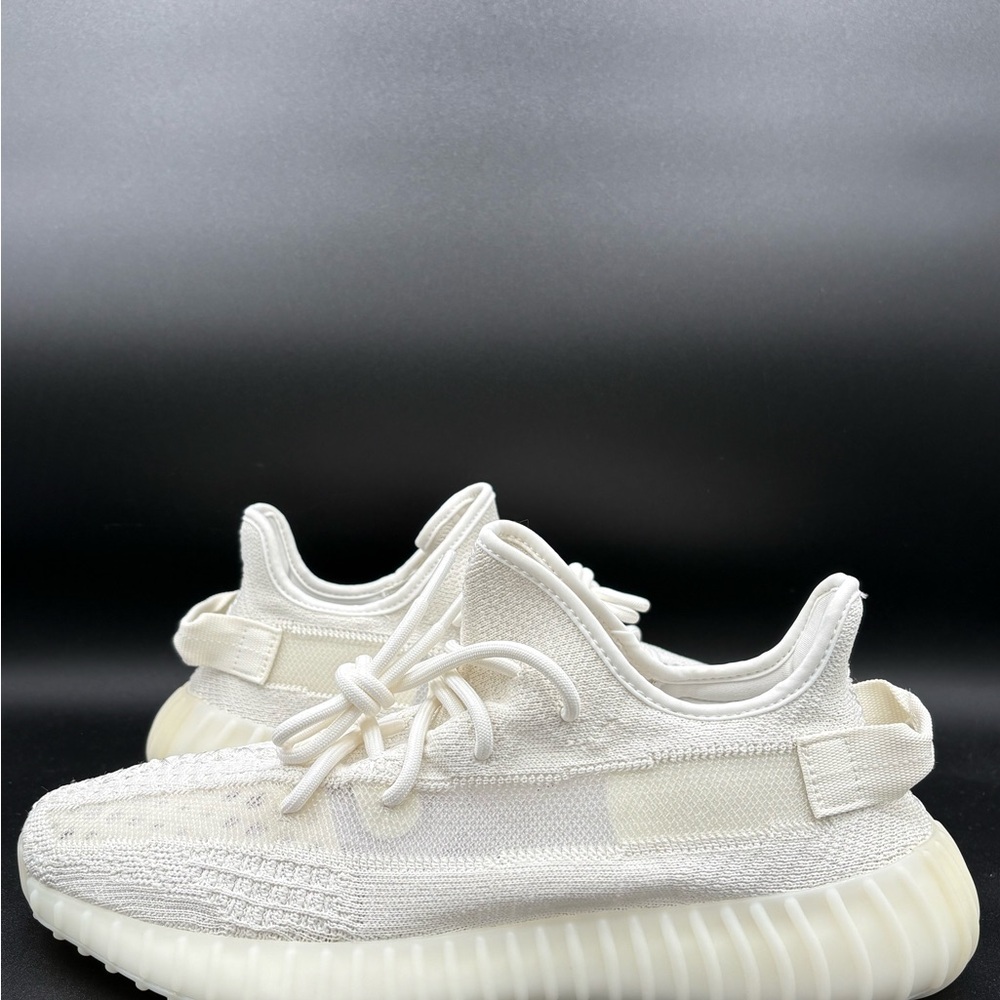 Yeezy 350 Bone Size 10 New